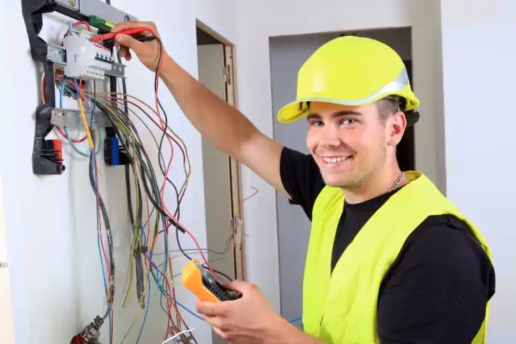 elektricien Meedhuizen